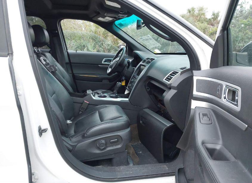 Photo 5 of 2013 Ford Explorer XLT (VIN 1FM5K8D85DGB98064)