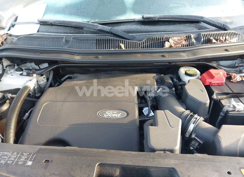 Photo 10 of 2013 Ford Explorer XLT (VIN 1FM5K8D85DGC03862)