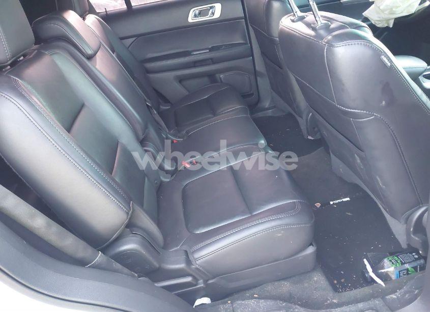 Photo 8 of 2013 Ford Explorer XLT (VIN 1FM5K8D85DGC03862)