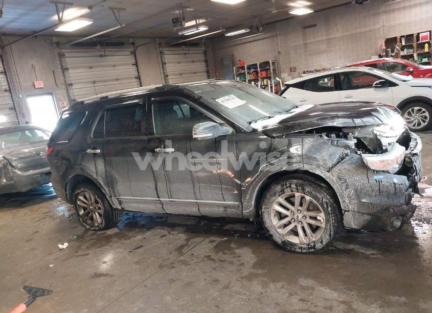 Photo 13 of 2013 Ford Explorer XLT (VIN 1FM5K8D85DGC03926)