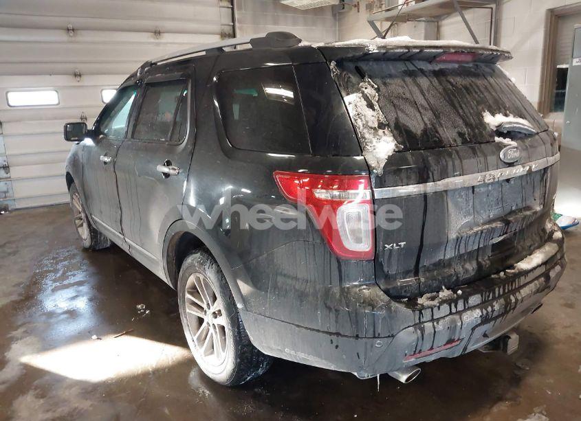 Photo 3 of 2013 Ford Explorer XLT (VIN 1FM5K8D85DGC03926)