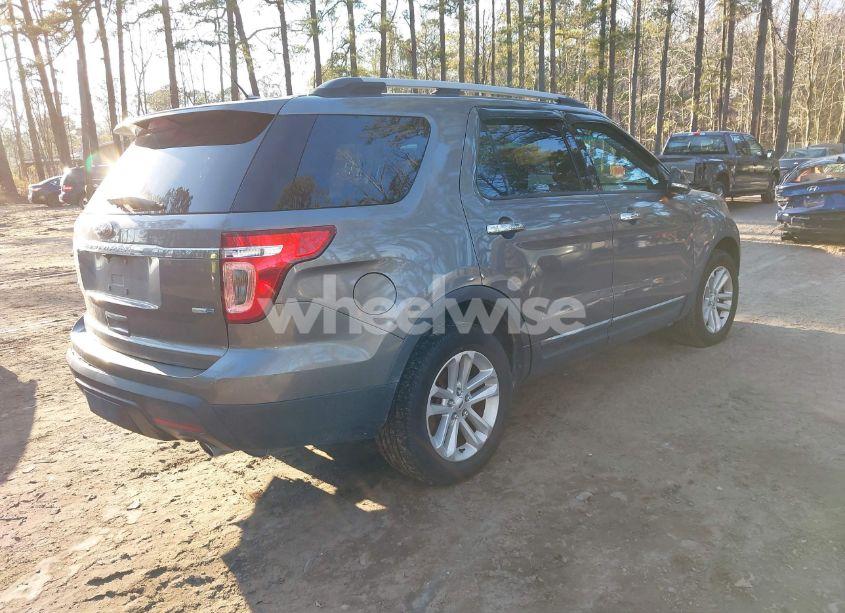 Photo 4 of 2013 Ford Explorer XLT (VIN 1FM5K8D85DGC58490)