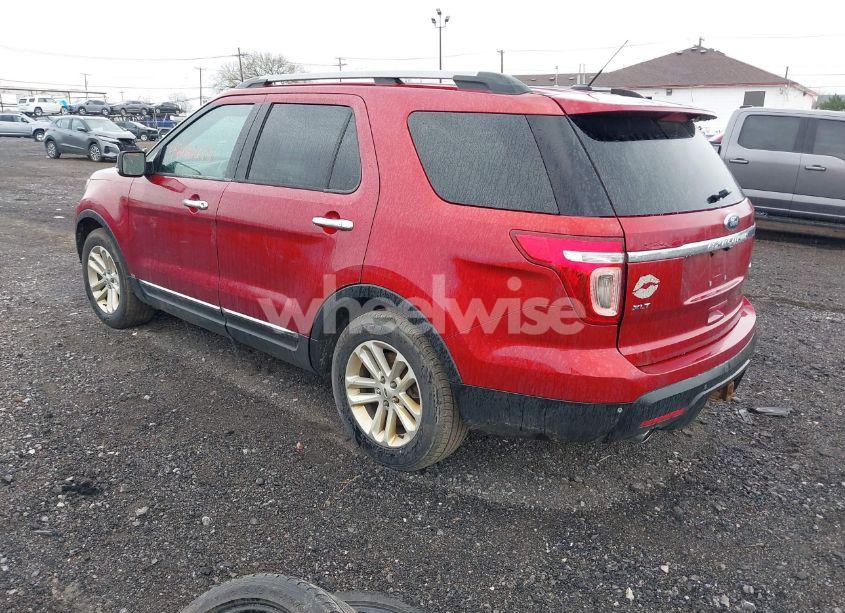 Photo 3 of 2013 Ford Explorer XLT (VIN 1FM5K8D85DGC90193)