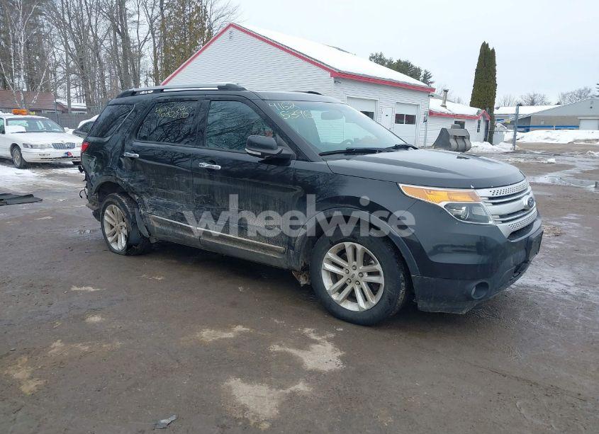2014 Ford Explorer XLT (VIN 1FM5K8D85EGA00634) main photo