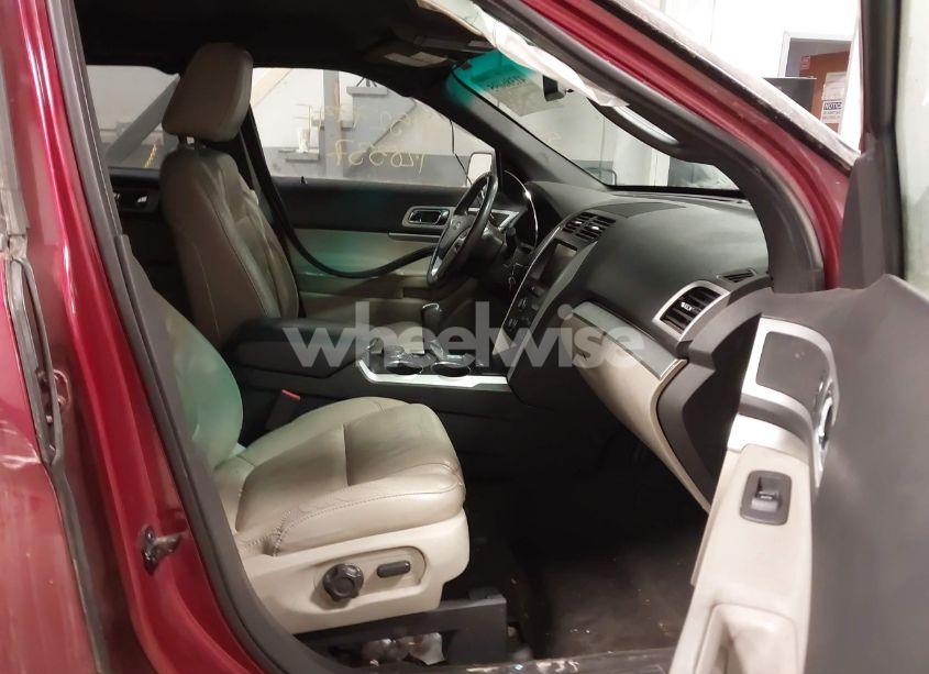 Photo 5 of 2014 Ford Explorer XLT (VIN 1FM5K8D85EGA29227)