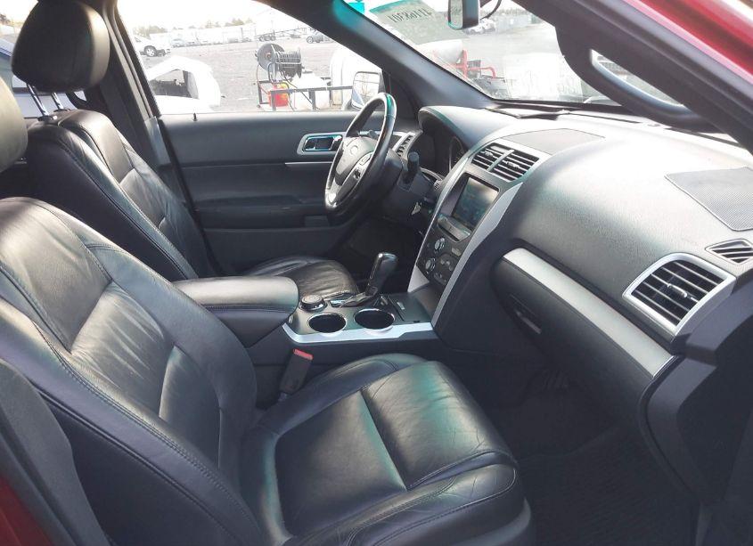 Photo 5 of 2014 Ford Explorer XLT (VIN 1FM5K8D85EGB31997)