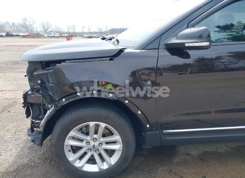 Photo 18 of 2014 Ford Explorer XLT (VIN 1FM5K8D85EGB62117)