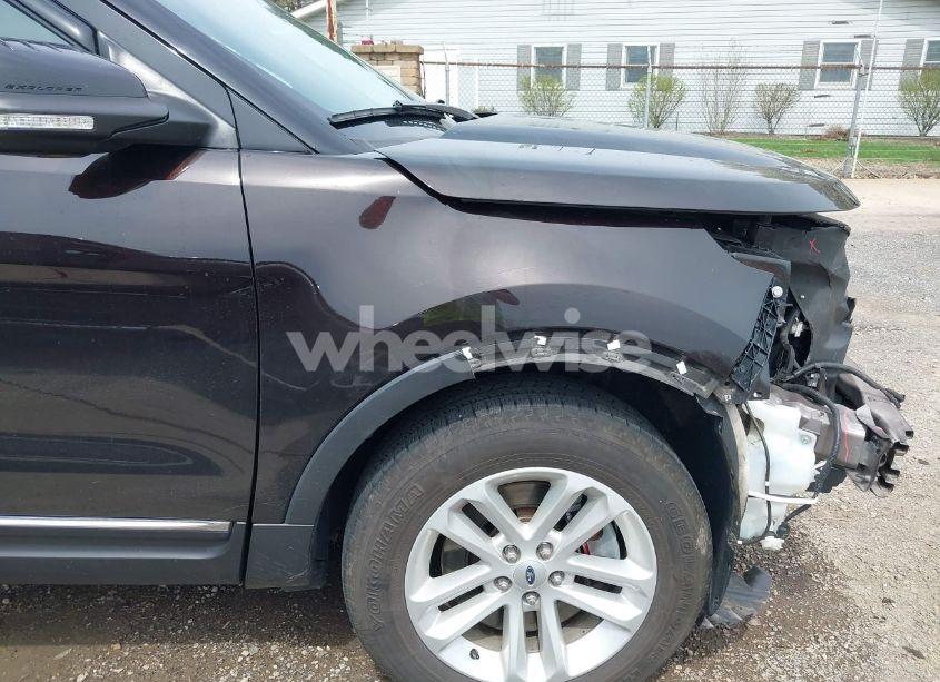 Photo 19 of 2014 Ford Explorer XLT (VIN 1FM5K8D85EGB62117)