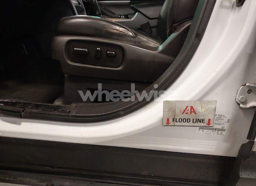 Photo 6 of 2014 Ford Explorer XLT (VIN 1FM5K8D85EGC09405)