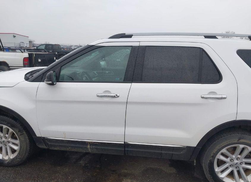 Photo 15 of 2014 Ford Explorer XLT (VIN 1FM5K8D85EGC47622)