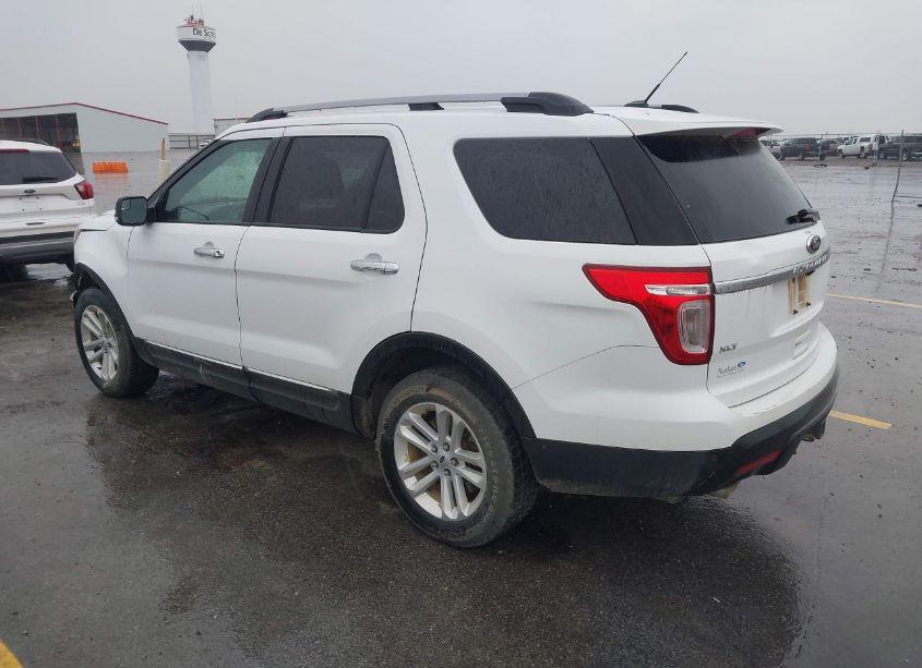 Photo 3 of 2014 Ford Explorer XLT (VIN 1FM5K8D85EGC47622)
