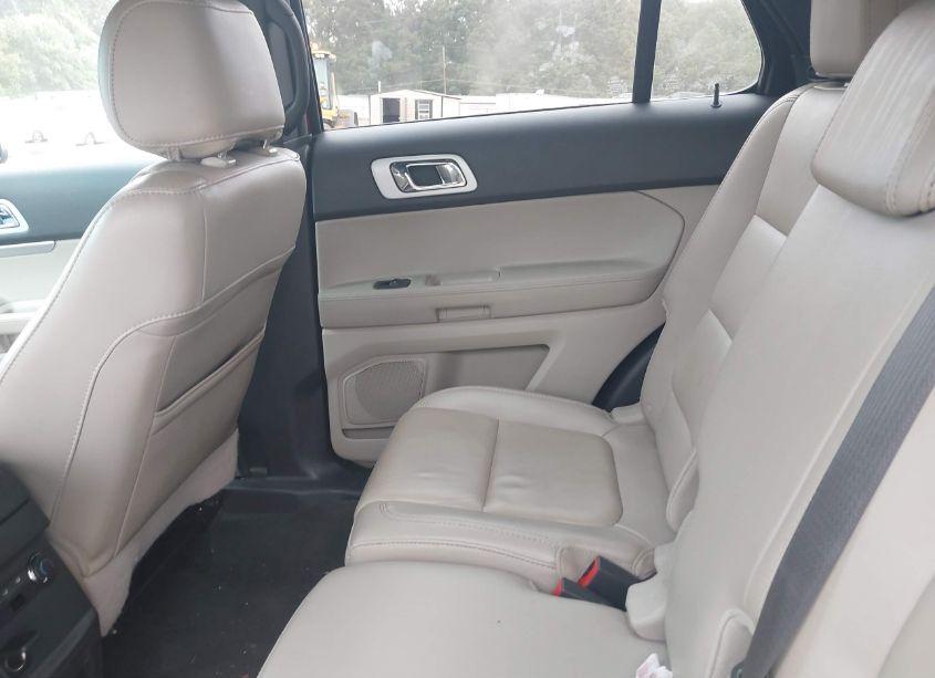 Photo 8 of 2014 Ford Explorer XLT (VIN 1FM5K8D85EGC62119)