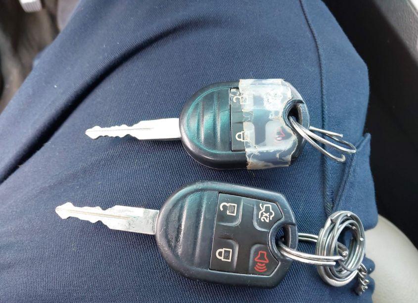 Photo 11 of 2015 Ford Explorer XLT (VIN 1FM5K8D85FGA07228)