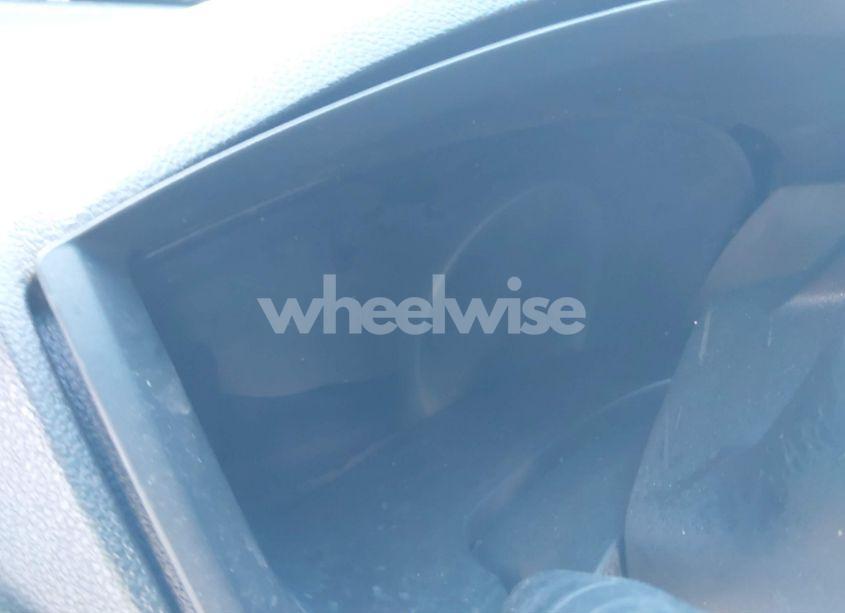 Photo 16 of 2015 Ford Explorer XLT (VIN 1FM5K8D85FGA67770)