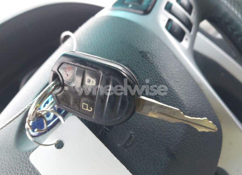 Photo 11 of 2015 Ford Explorer XLT (VIN 1FM5K8D85FGA68496)