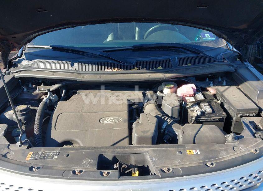 Photo 10 of 2015 Ford Explorer XLT (VIN 1FM5K8D85FGB70297)