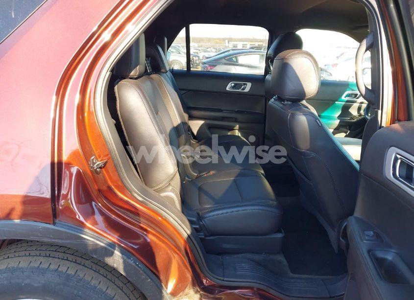 Photo 8 of 2015 Ford Explorer XLT (VIN 1FM5K8D85FGB70297)