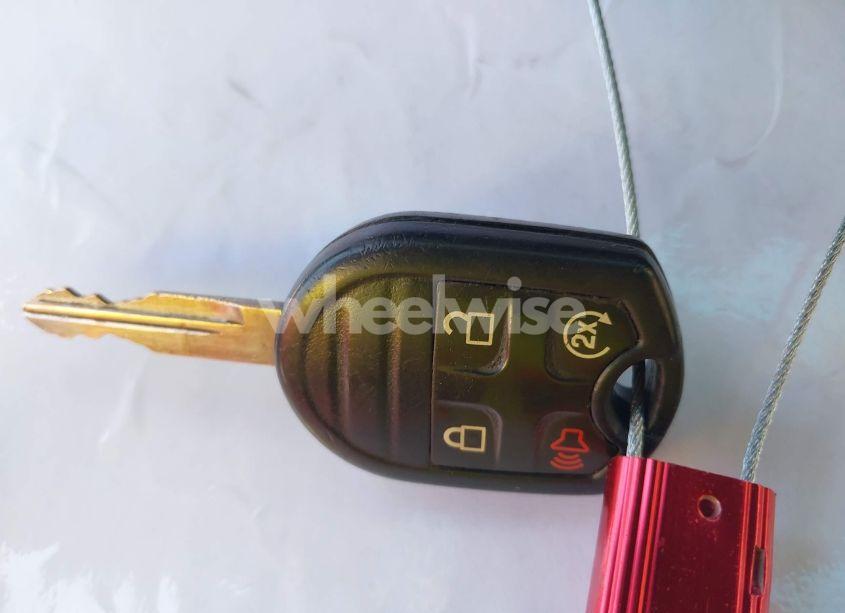 Photo 11 of 2015 Ford Explorer XLT (VIN 1FM5K8D85FGB74186)