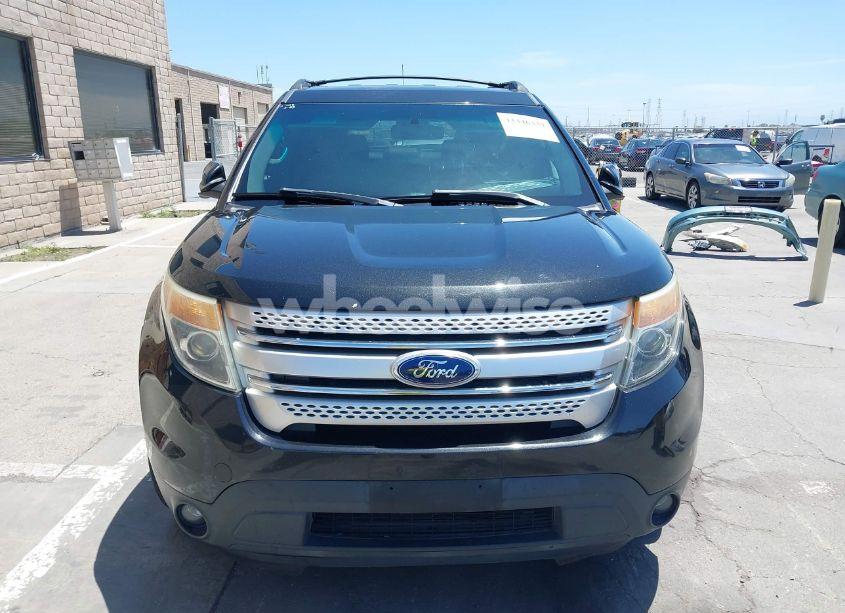 Photo 12 of 2015 Ford Explorer XLT (VIN 1FM5K8D85FGB74186)