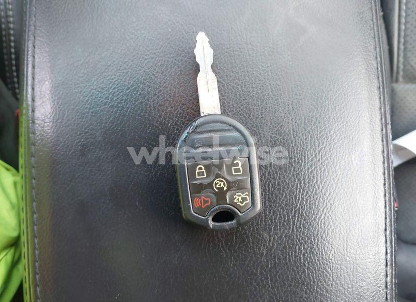 Photo 11 of 2015 Ford Explorer XLT (VIN 1FM5K8D85FGC20843)