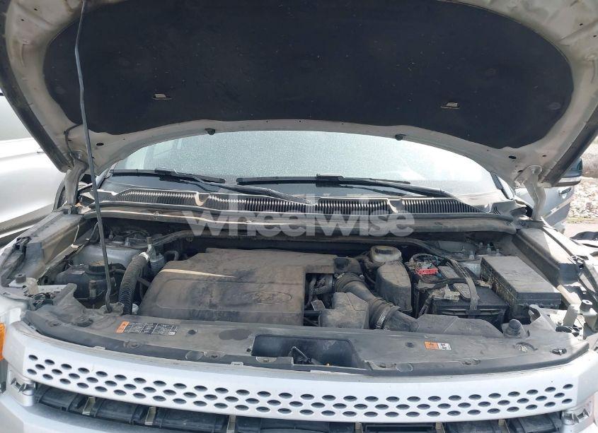 Photo 10 of 2015 Ford Explorer XLT (VIN 1FM5K8D85FGC52546)