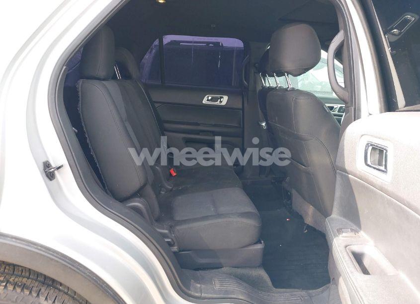 Photo 8 of 2015 Ford Explorer XLT (VIN 1FM5K8D85FGC52546)