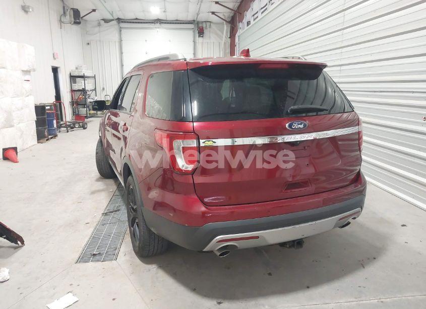 Photo 3 of 2016 Ford Explorer XLT (VIN 1FM5K8D85GGA81606)