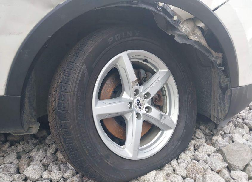 Photo 17 of 2016 Ford Explorer XLT (VIN 1FM5K8D85GGA88569)