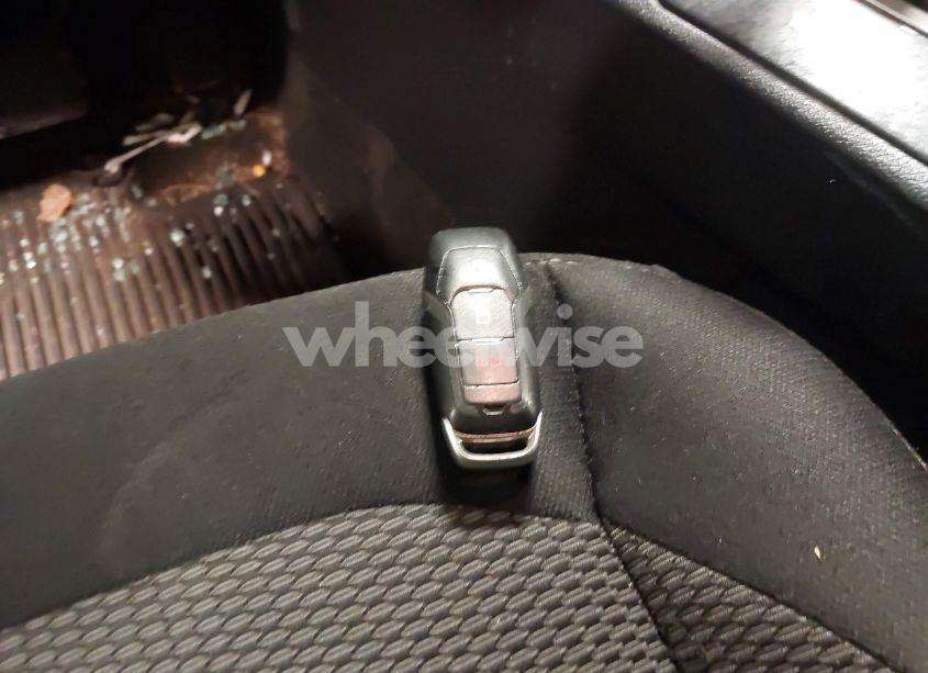 Photo 11 of 2016 Ford Explorer XLT (VIN 1FM5K8D85GGA94520)