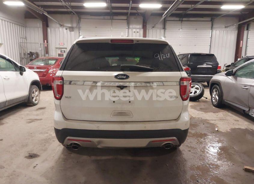 Photo 16 of 2016 Ford Explorer XLT (VIN 1FM5K8D85GGA94520)