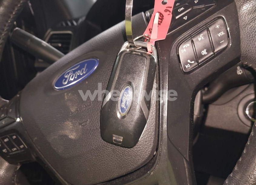 Photo 11 of 2016 Ford Explorer XLT (VIN 1FM5K8D85GGB25779)