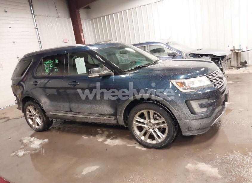 Photo 13 of 2016 Ford Explorer XLT (VIN 1FM5K8D85GGB70947)