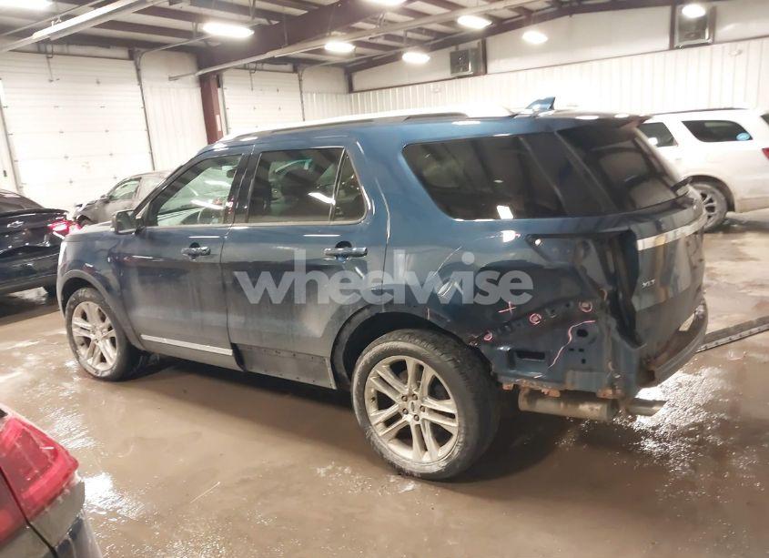 Photo 14 of 2016 Ford Explorer XLT (VIN 1FM5K8D85GGB70947)