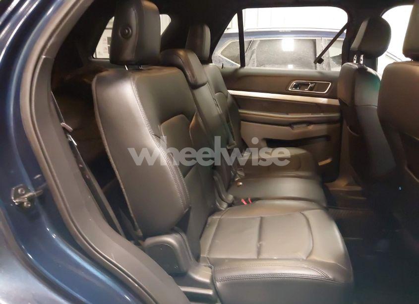 Photo 8 of 2016 Ford Explorer XLT (VIN 1FM5K8D85GGB70947)