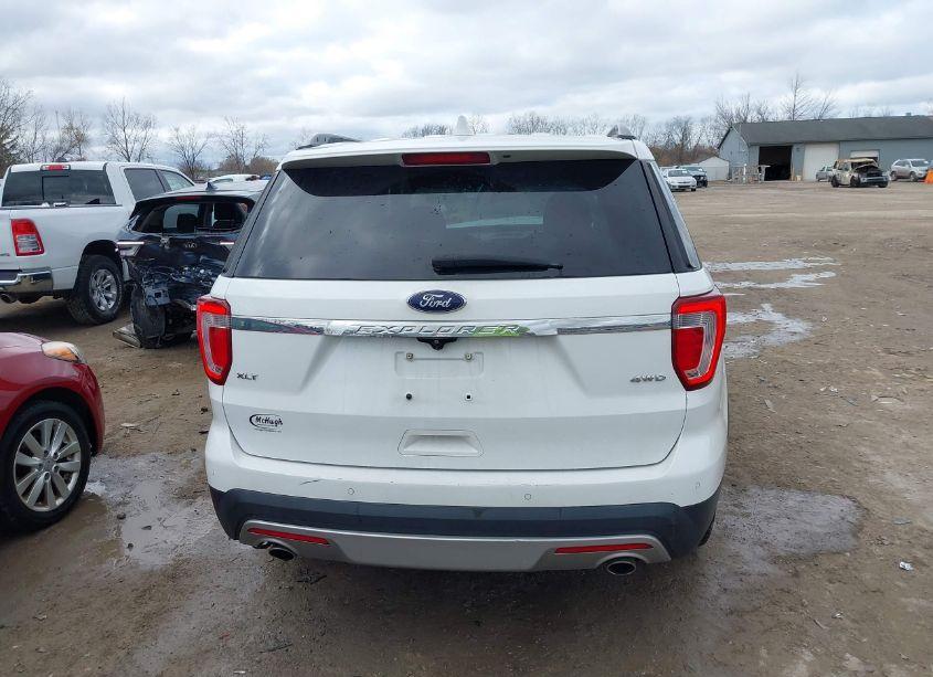 Photo 16 of 2016 Ford Explorer XLT (VIN 1FM5K8D85GGB73671)