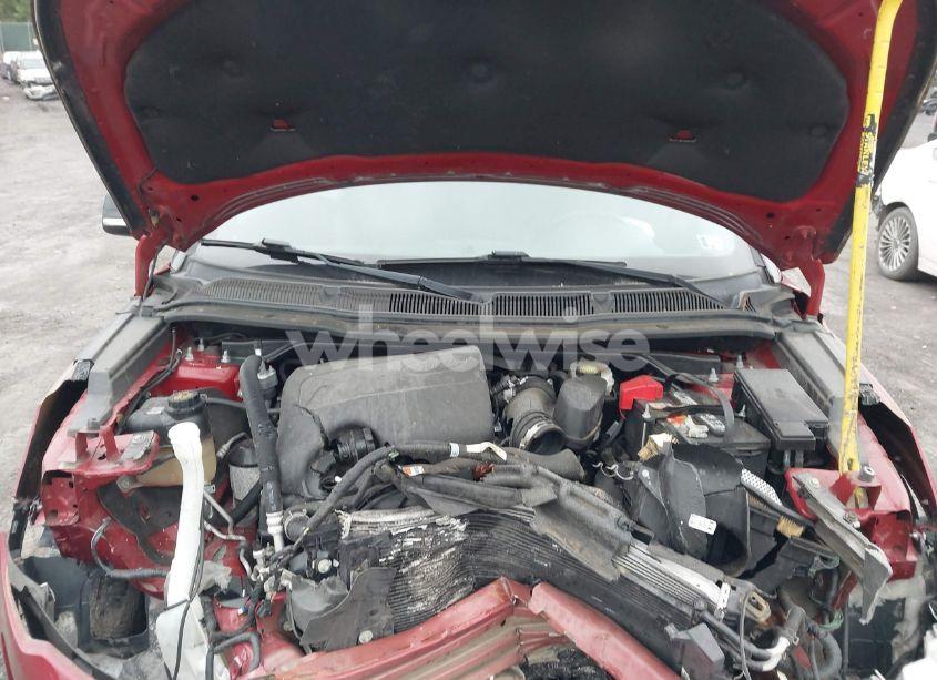 Photo 10 of 2016 Ford Explorer XLT (VIN 1FM5K8D85GGC80963)