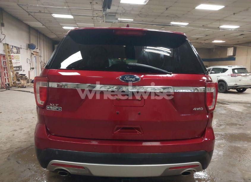 Photo 16 of 2016 Ford Explorer XLT (VIN 1FM5K8D85GGD18739)