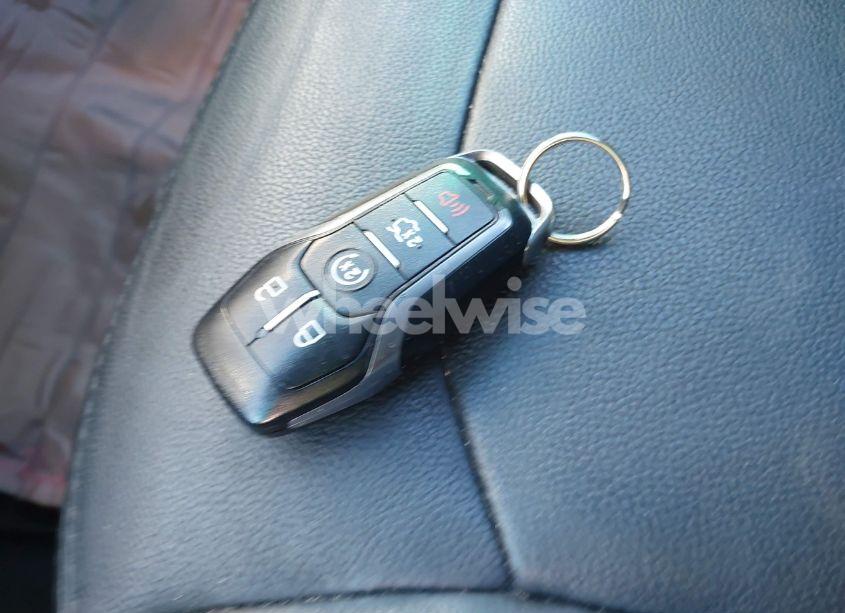 Photo 11 of 2016 Ford Explorer XLT (VIN 1FM5K8D85GGD19678)