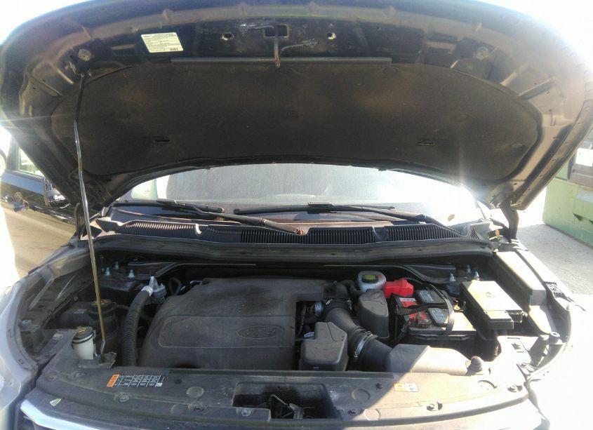 Photo 10 of 2017 Ford Explorer XLT (VIN 1FM5K8D85HGA52768)