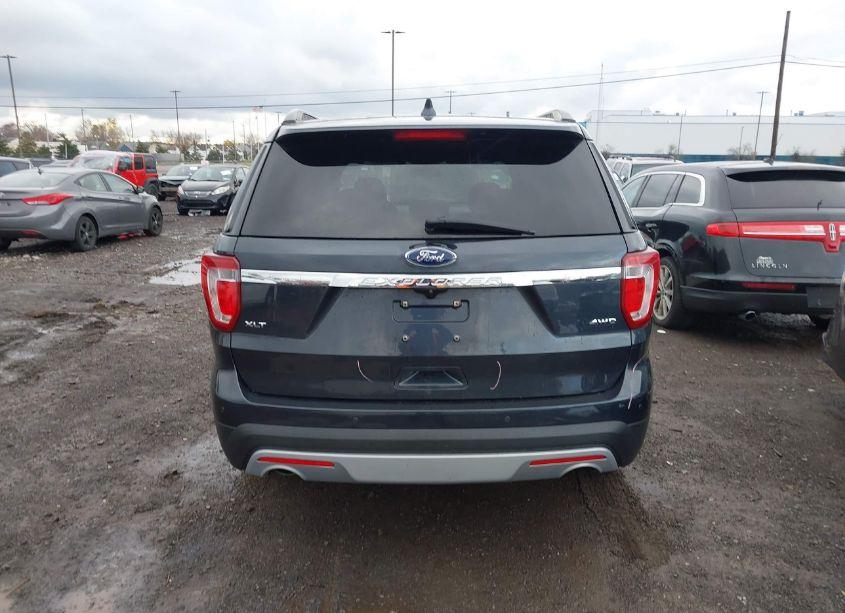 Photo 16 of 2017 Ford Explorer XLT (VIN 1FM5K8D85HGD97198)