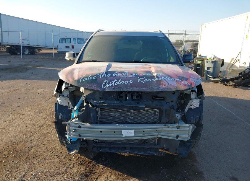 Photo 12 of 2017 Ford Explorer XLT (VIN 1FM5K8D85HGE11861)