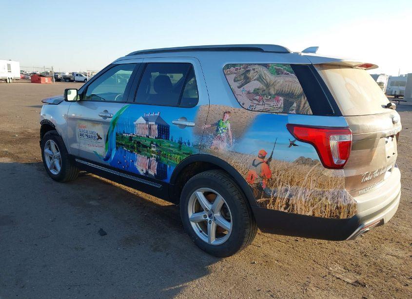 Photo 3 of 2017 Ford Explorer XLT (VIN 1FM5K8D85HGE11861)