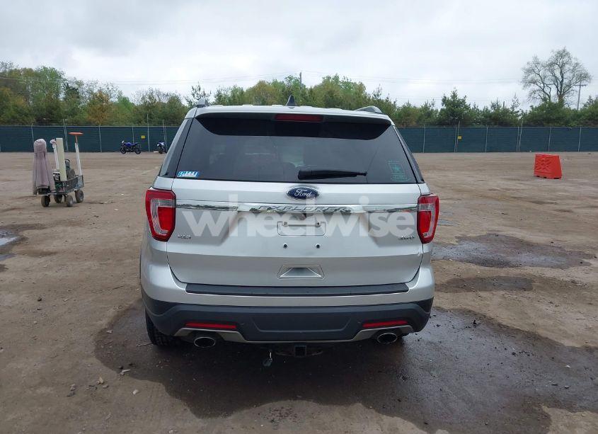 Photo 17 of 2018 Ford Explorer XLT (VIN 1FM5K8D85JGA34860)