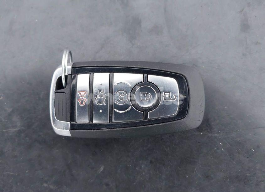 Photo 11 of 2018 Ford Explorer XLT (VIN 1FM5K8D85JGA69382)