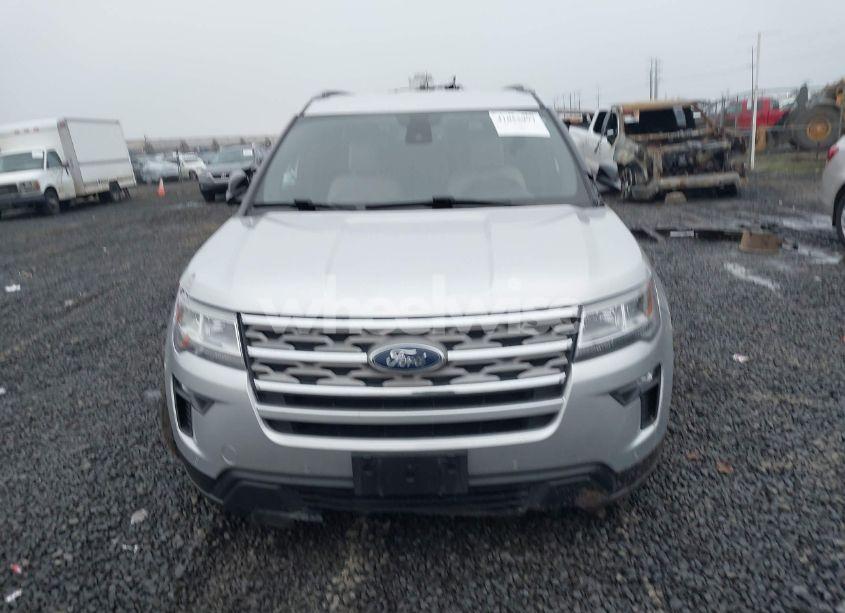 Photo 12 of 2018 Ford Explorer XLT (VIN 1FM5K8D85JGA69382)
