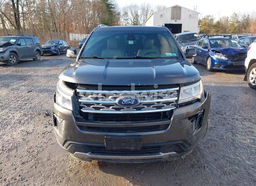 Photo 12 of 2018 Ford Explorer XLT (VIN 1FM5K8D85JGB48258)