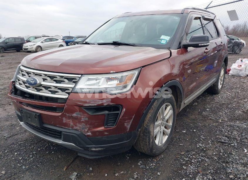 2018 Ford Explorer XLT (VIN 1FM5K8D85JGB83432) main photo