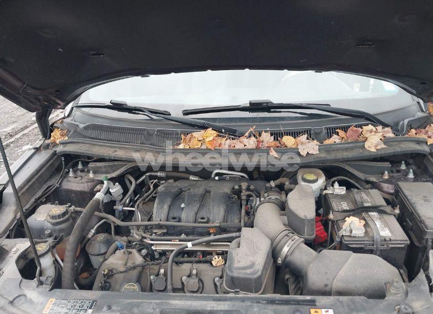 Photo 10 of 2018 Ford Explorer XLT (VIN 1FM5K8D85JGB83432)