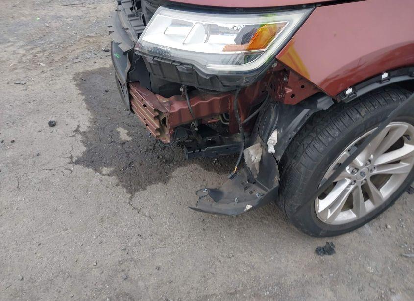 Photo 6 of 2018 Ford Explorer XLT (VIN 1FM5K8D85JGB85696)