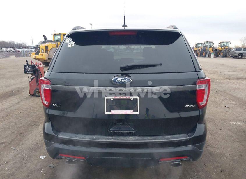 Photo 17 of 2018 Ford Explorer XLT (VIN 1FM5K8D85JGC25579)